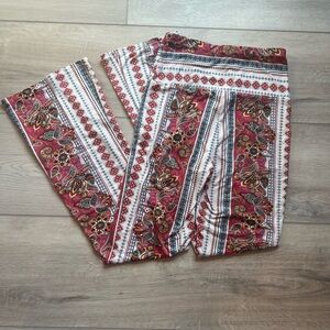 Soft, Comfy, flared leggings with design.✨